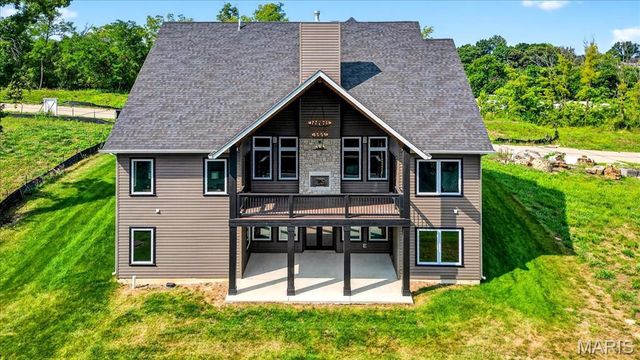 2029 Lily Avenue, Kirkwood, MO 63122