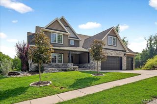 2029 Lily Avenue, Kirkwood, MO 63122