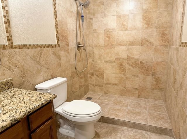 1522 Deepwood Drive, Garland, TX 75040