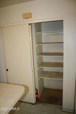 501 W HONONEGH Drive 4, Phoenix, AZ 85027