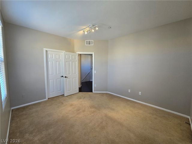 5855 VALLEY Drive 2076, North Las Vegas, NV 89031