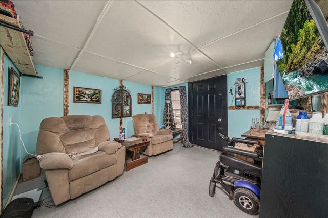618 Old Baker Mtn Rd, Spencer, TN 38585