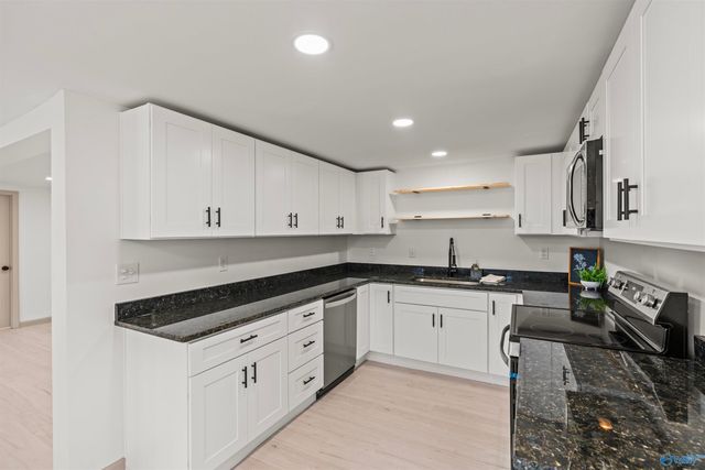 196 West Street, New Hope, AL 35760