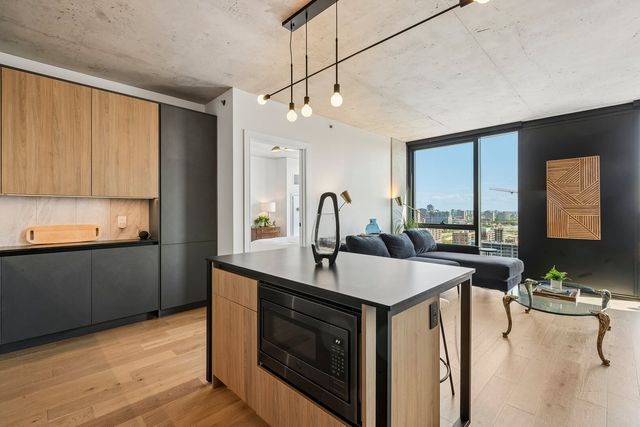 234 W POLK Street 2403, Chicago, IL 60605
