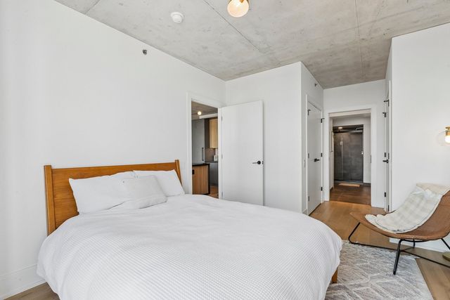 234 W POLK Street 2403, Chicago, IL 60605