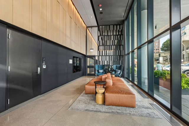 234 W POLK Street 2403, Chicago, IL 60605