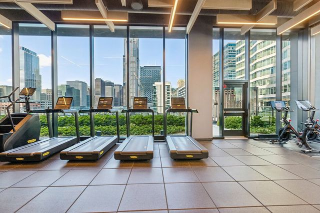 234 W POLK Street 2403, Chicago, IL 60605