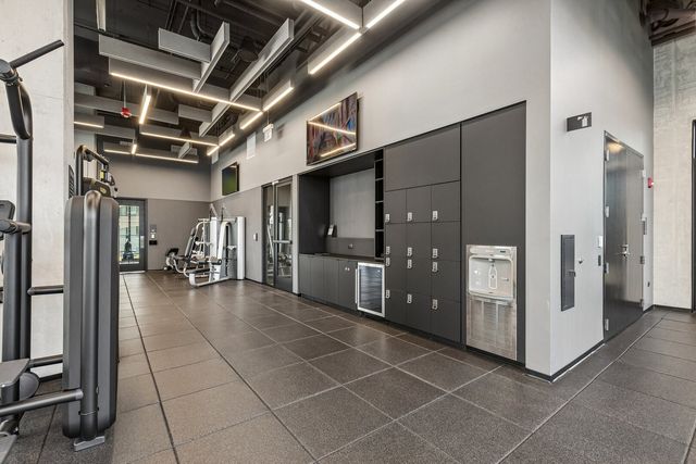 234 W POLK Street 2403, Chicago, IL 60605