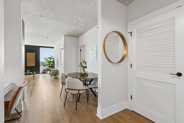 234 W POLK Street 2403, Chicago, IL 60605