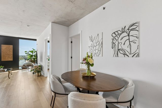 234 W POLK Street 2403, Chicago, IL 60605