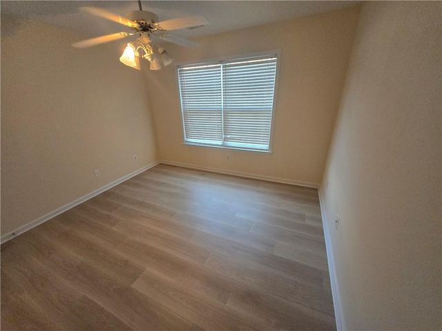 2206 Creekway Drive, Marietta, GA 30066