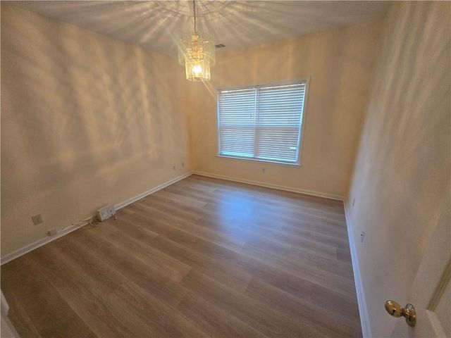 2206 Creekway Drive, Marietta, GA 30066