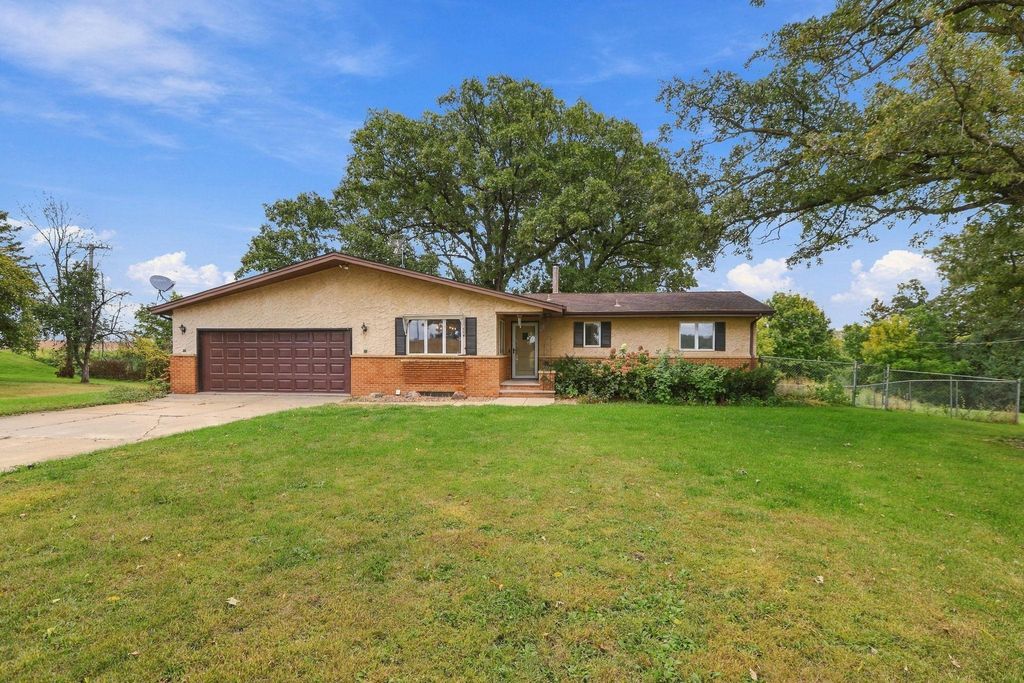 10225 Jersey Avenue, Chaska, MN 55318 — exterior
