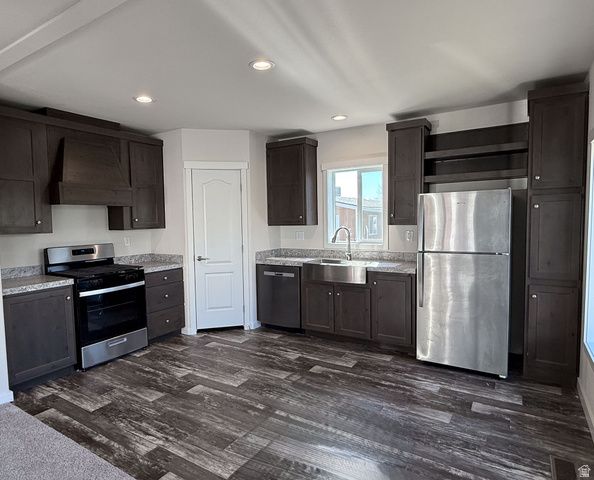 202 DARLINGTON WAY, Layton, UT 84041