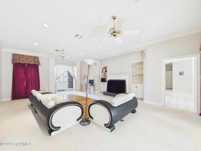 107 Janet Circle, Lafayette, LA 70506