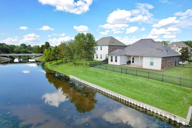 2234 Morningbrook Dr, Baton Rouge, LA 70816
