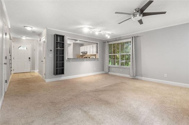 5042 Laurel Bridge SE Drive, Smyrna, GA 30082