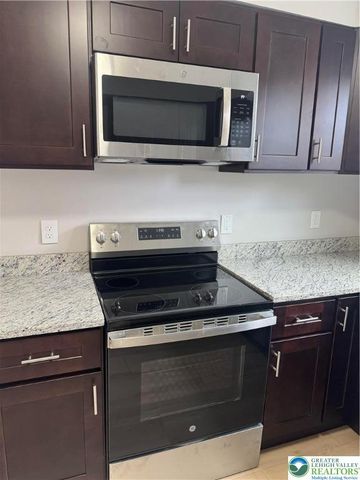 812 North Lacrosse Street, Allentown City, PA 18109