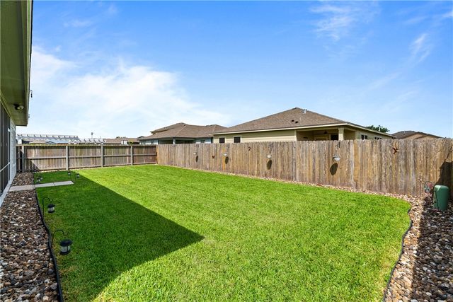 2217 Torrente Dr, Corpus Christi, TX 78414