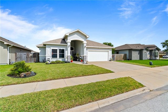 2217 Torrente Dr, Corpus Christi, TX 78414