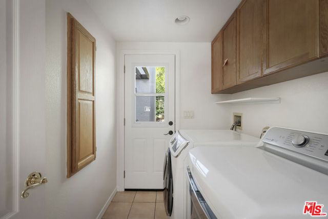 1353 Ruberta Avenue, Glendale, CA 91201