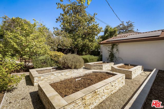 1353 Ruberta Avenue, Glendale, CA 91201