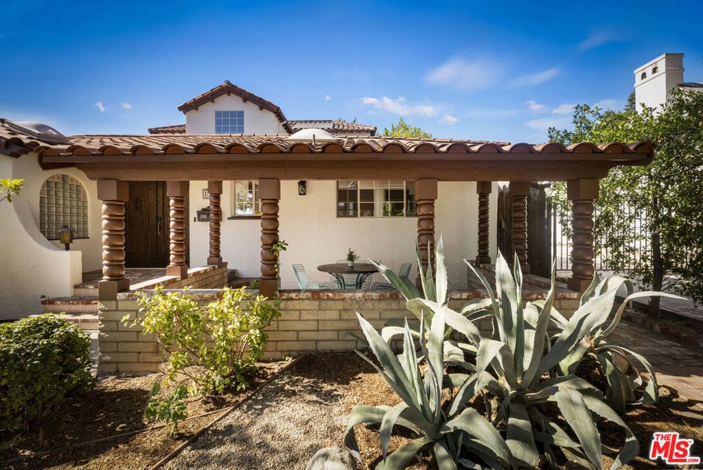 1353 Ruberta Avenue, Glendale, CA 91201 — photo 4