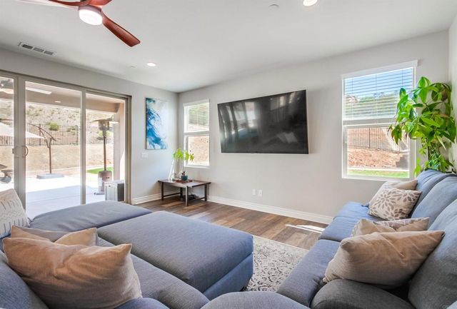 280 Shetland W, Fallbrook, CA 92028