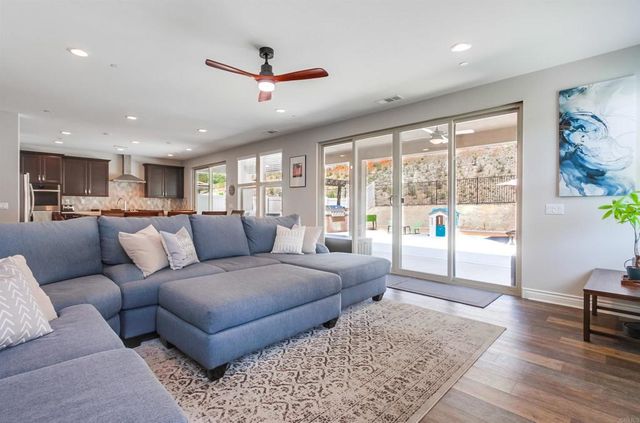 280 Shetland W, Fallbrook, CA 92028