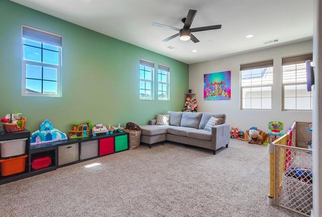 280 Shetland W, Fallbrook, CA 92028