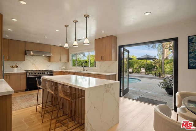 4807 Brewster Drive, Tarzana, CA 91356