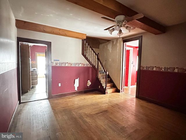 102 E ARCH ST, Shamokin, PA 17872