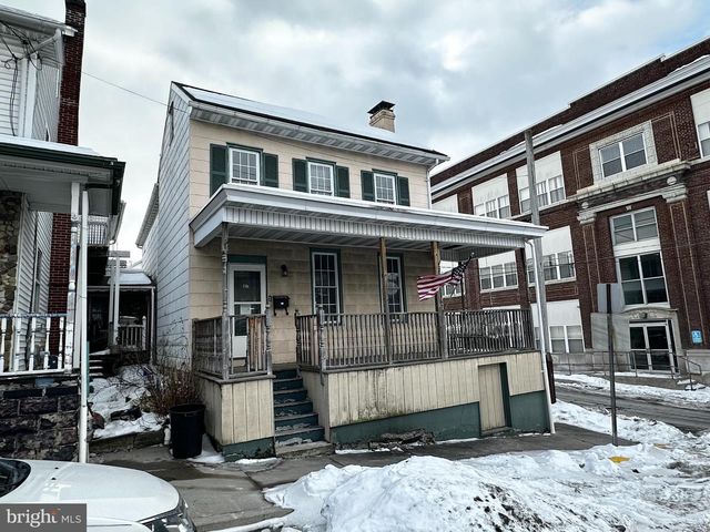 102 E ARCH ST, Shamokin, PA 17872