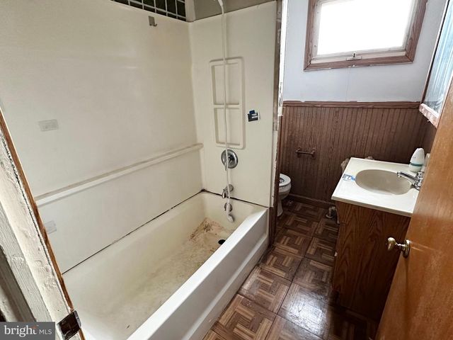 102 E ARCH ST, Shamokin, PA 17872