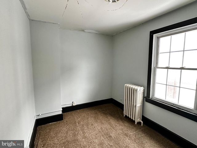 102 E ARCH ST, Shamokin, PA 17872