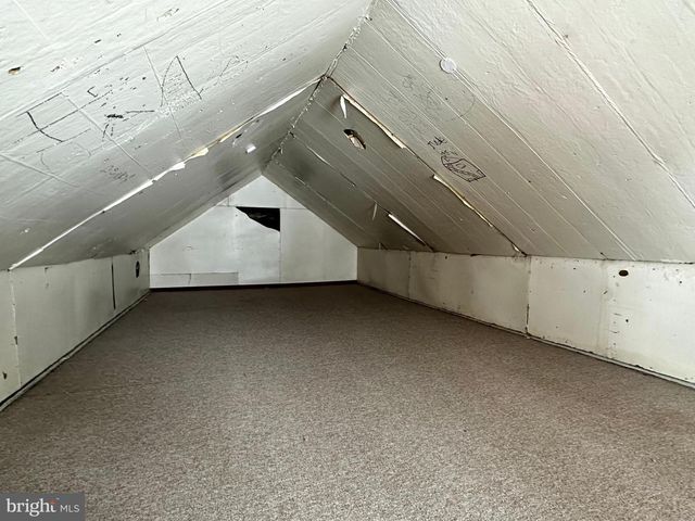 102 E ARCH ST, Shamokin, PA 17872