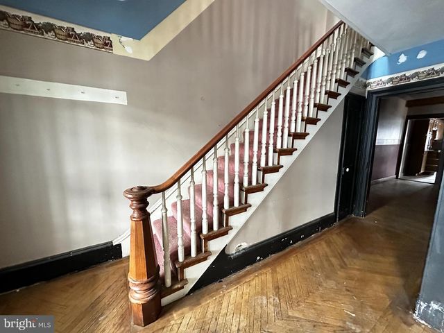 102 E ARCH ST, Shamokin, PA 17872