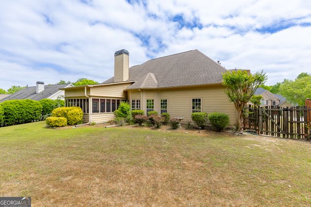 3570 Rolling Creek Drive, Buford, GA 30519