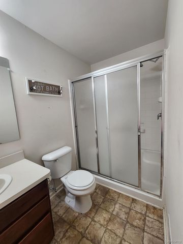 47808 PEMBROKE Drive 115, Canton Charter Township, MI 48188