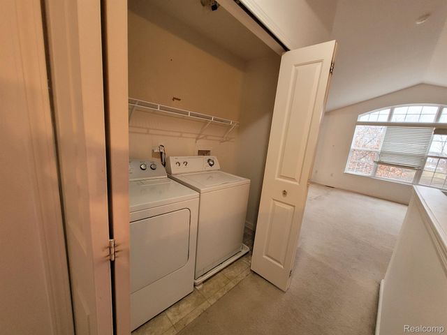 47808 PEMBROKE Drive 115, Canton Charter Township, MI 48188