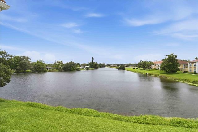 1020 VILLAGIO CIRCLE 205, Sarasota, FL 34237