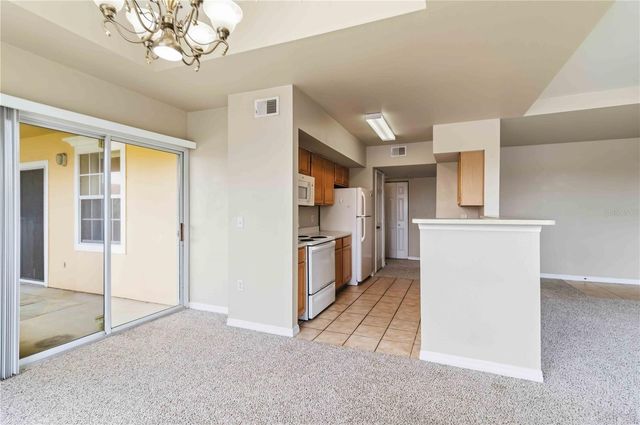 1020 VILLAGIO CIRCLE 205, Sarasota, FL 34237