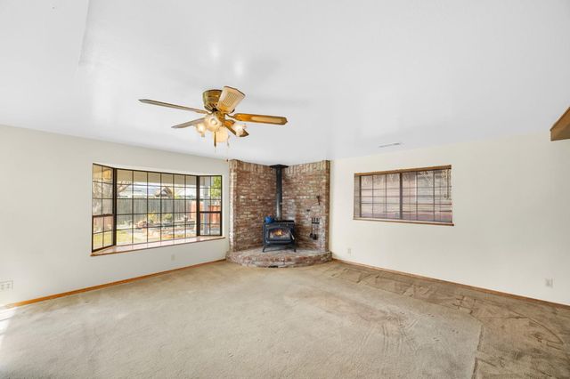 10621 Charbono Way, Rancho Cordova, CA 95670