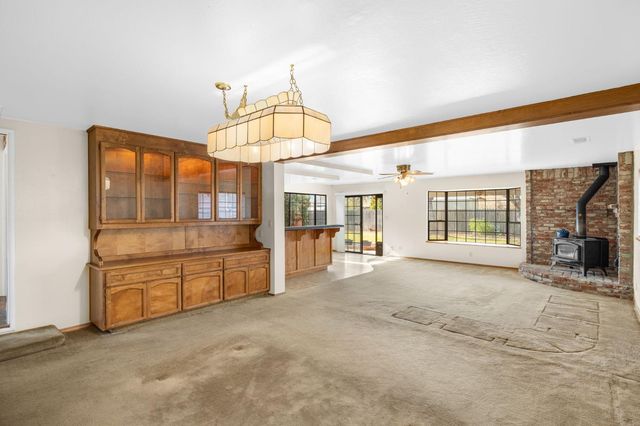 10621 Charbono Way, Rancho Cordova, CA 95670