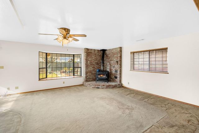 10621 Charbono Way, Rancho Cordova, CA 95670