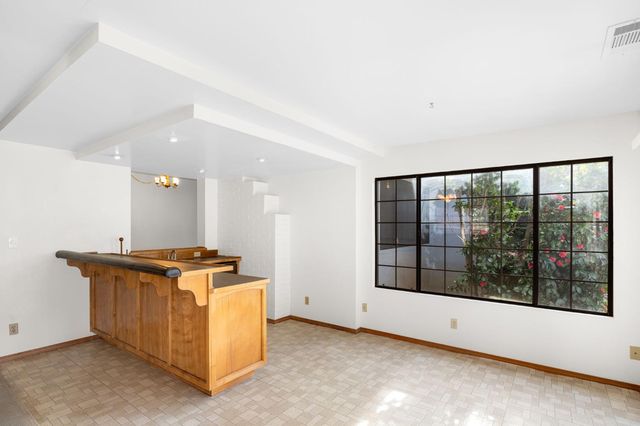 10621 Charbono Way, Rancho Cordova, CA 95670