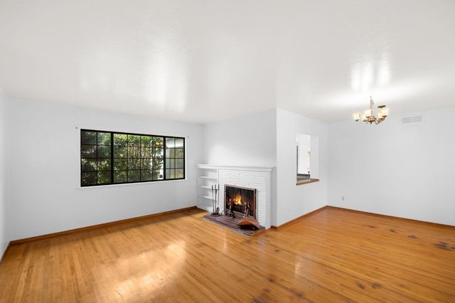 10621 Charbono Way, Rancho Cordova, CA 95670