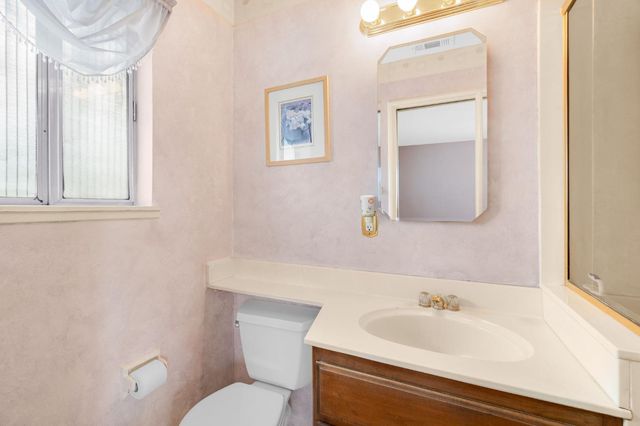 10621 Charbono Way, Rancho Cordova, CA 95670