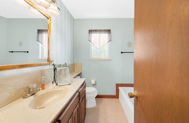 10621 Charbono Way, Rancho Cordova, CA 95670