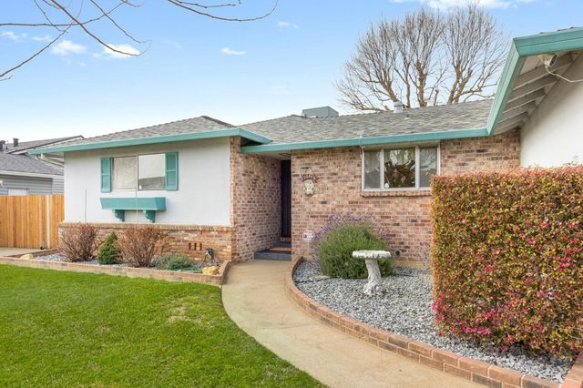 10621 Charbono Way, Rancho Cordova, CA 95670